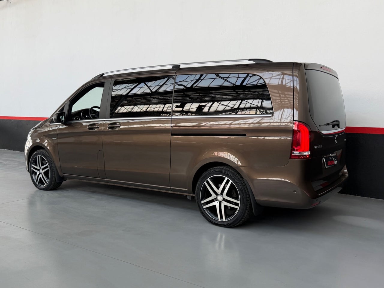 MERCEDES-BENZ Clase V 250 d Avantgarde Largo