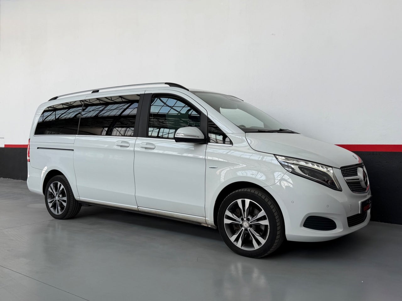 MERCEDES-BENZ Clase V 250 d Avantgarde Largo
