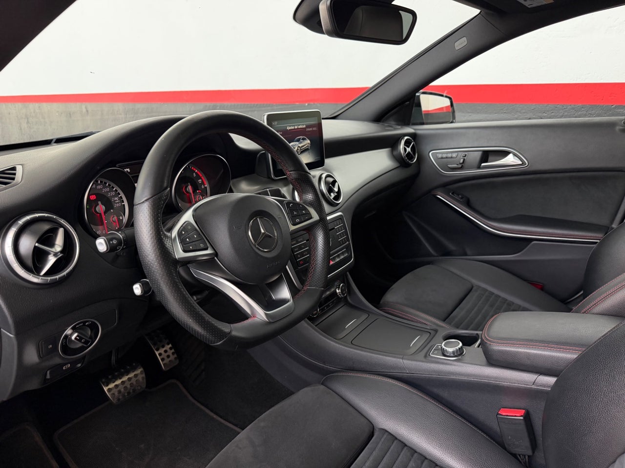 MERCEDES-BENZ Clase CLA CLA 220 d AMG Line