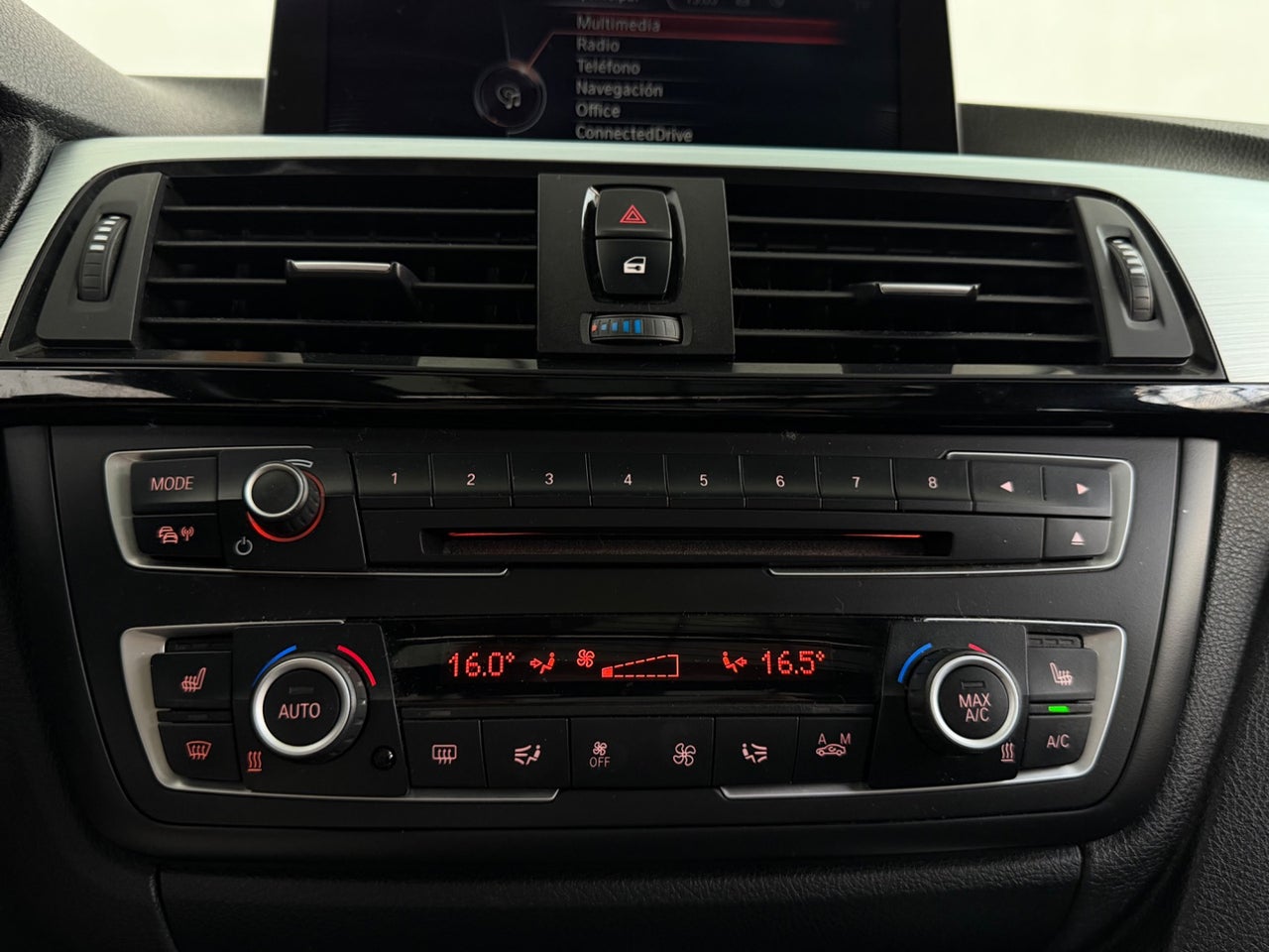 BMW Serie 3 330dA xDrive Touring