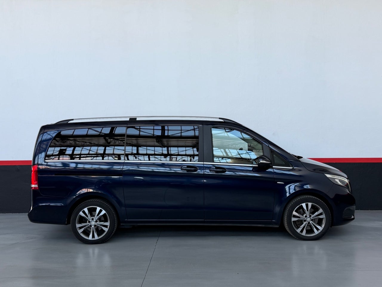 MERCEDES-BENZ Clase V 250 Bluetec Avantgarde Largo