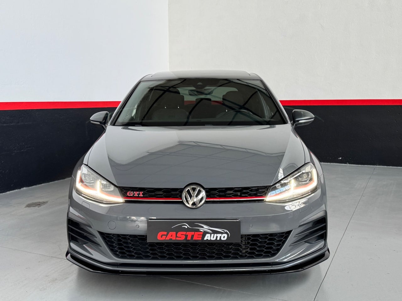VOLKSWAGEN Golf GTI TCR 2.0 TSI 213kW290CV DSG