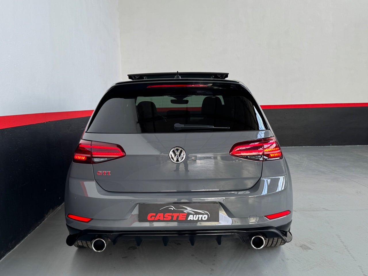 VOLKSWAGEN Golf GTI TCR 2.0 TSI 213kW290CV DSG