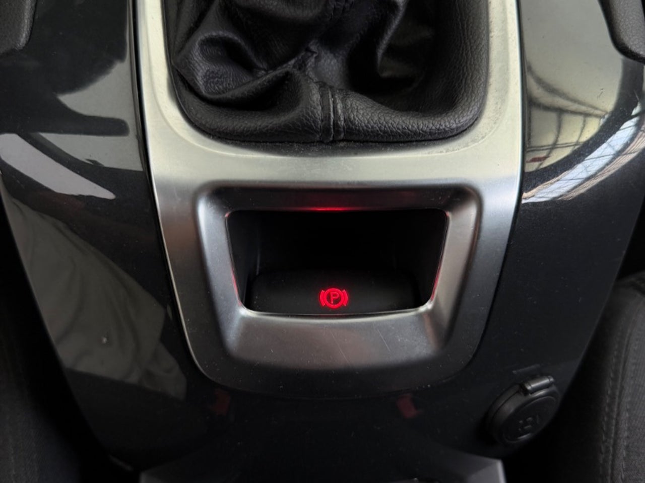 PEUGEOT 5008 Active 1.6 HDI 115 FAP