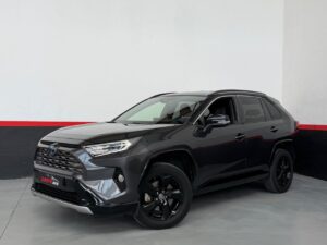 TOYOTA Rav4 2.5l 220H Style