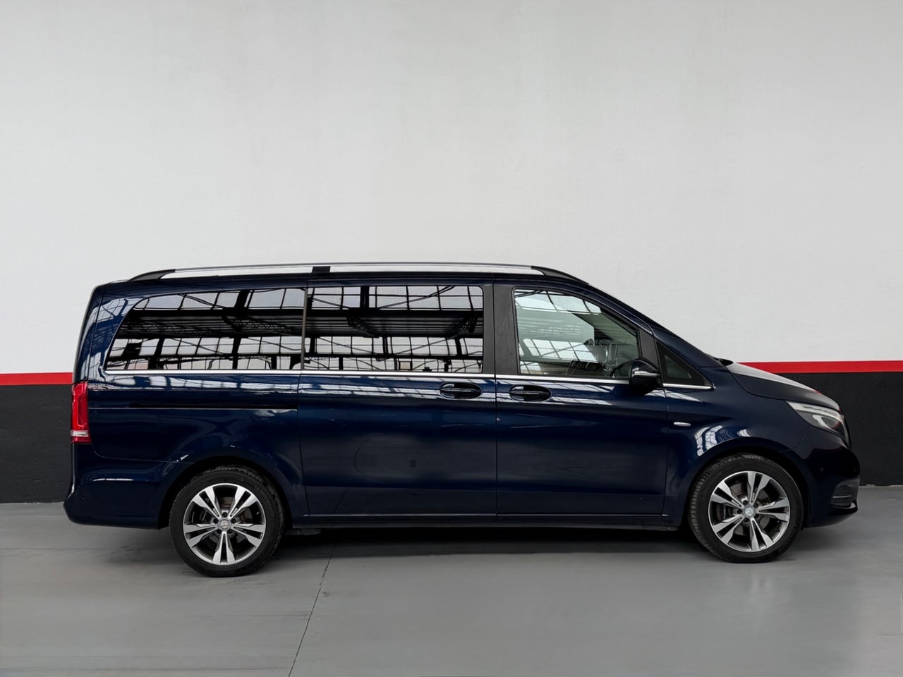 MERCEDES-BENZ Clase V 250 Bluetec Avantgarde Largo