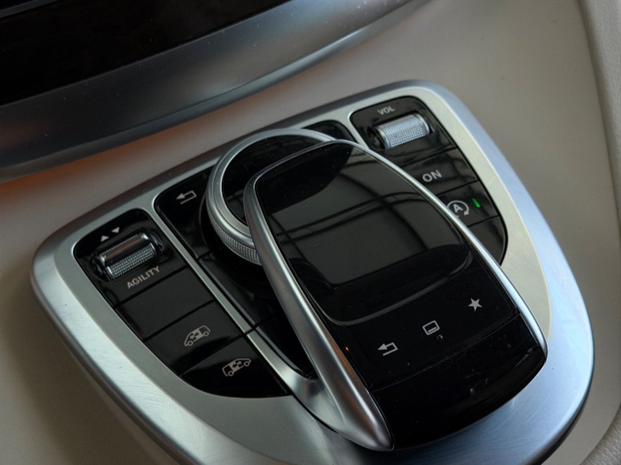 MERCEDES-BENZ Clase V 250 Bluetec Avantgarde Largo
